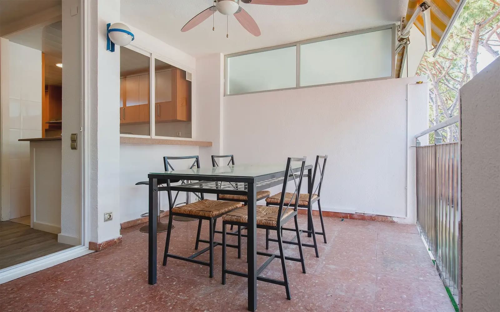 2 bedroom Flat for rent in Castelldefels with pool garage - € 1,655 (Ref: 9828037)
