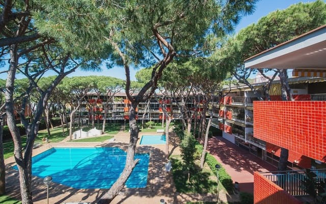2 bedroom Flat for rent in Castelldefels with pool garage - € 1,655 (Ref: 9828037)