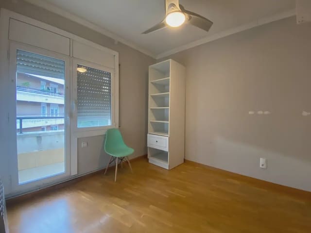 4 sypialnia Dom na sprzedaż w La Palma de Cervelló z garażem - 398 000 € (Ref: 9830390)
