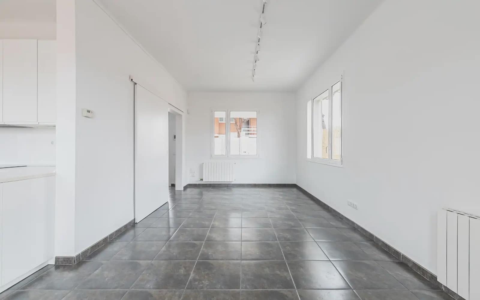 Chalet de 3 habitaciones en Viladecans en venta - 690.000 € (Ref: 9832906)