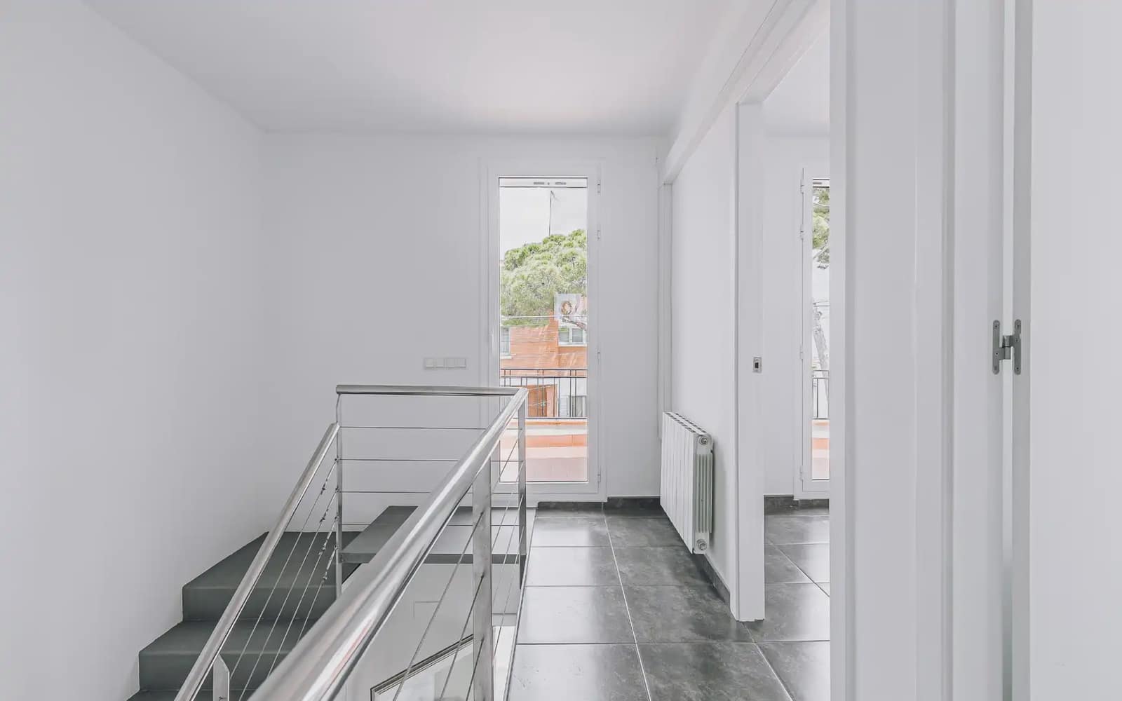 Chalet de 3 habitaciones en Viladecans en venta - 690.000 € (Ref: 9832906)