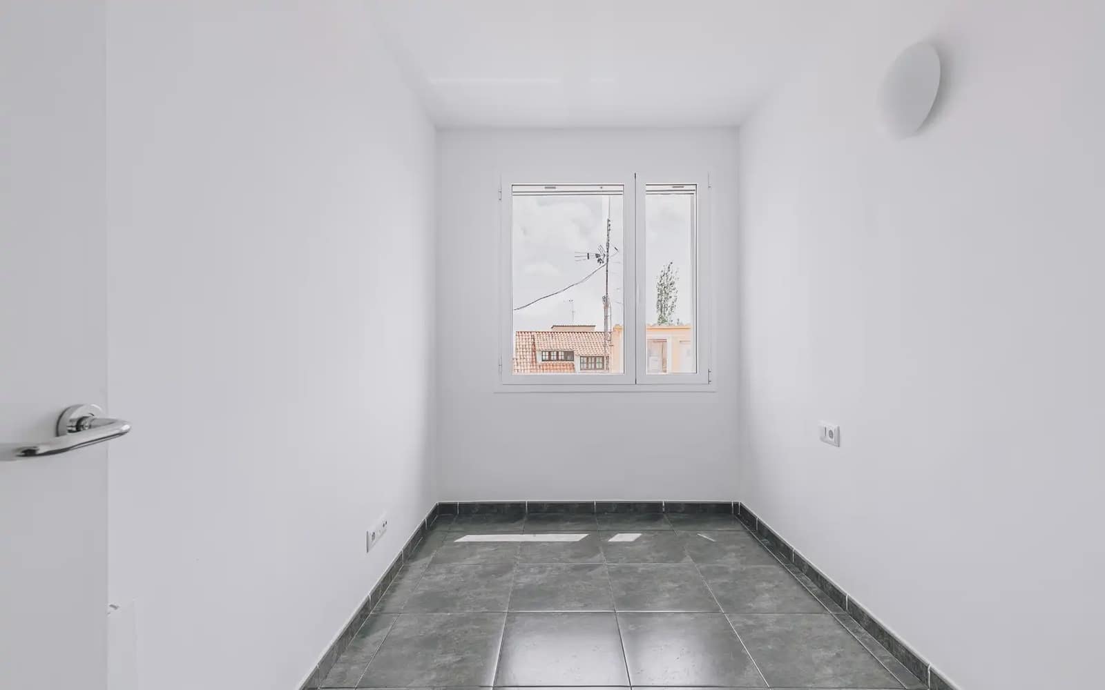 Chalet de 3 habitaciones en Viladecans en venta - 690.000 € (Ref: 9832906)