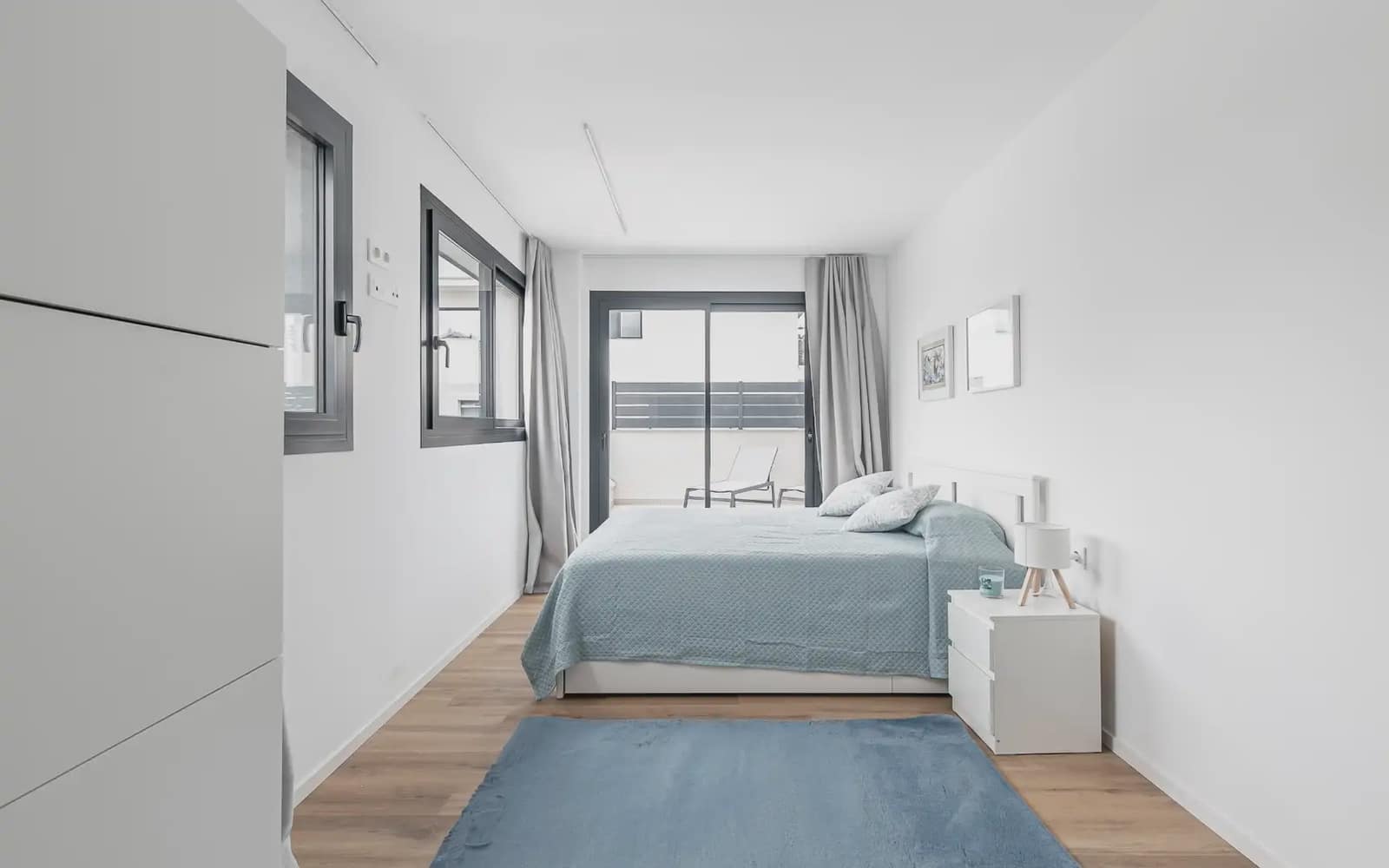 4 bedroom Flat for rent in Sant Boi de Llobregat with pool garage - € 2,700 (Ref: 9836775)