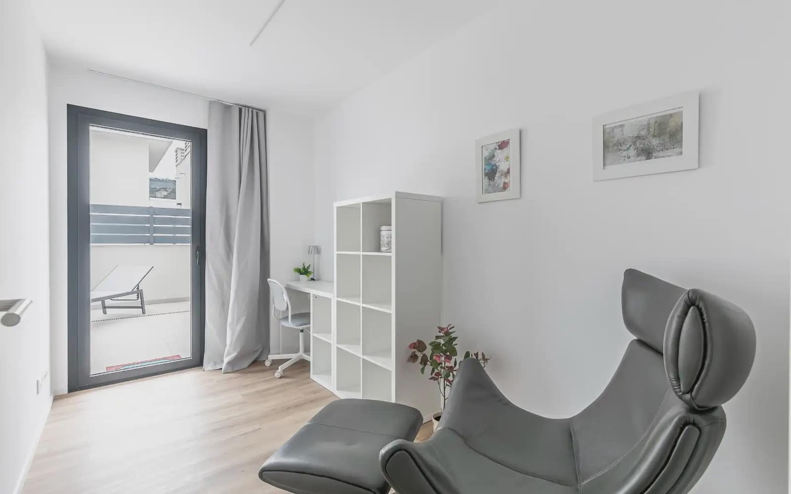4 bedroom Flat for rent in Sant Boi de Llobregat with pool garage - € 2,700 (Ref: 9836775)