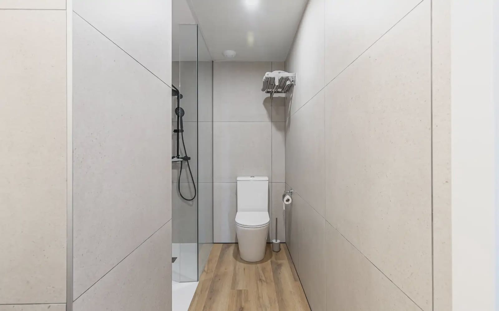4 bedroom Flat for rent in Sant Boi de Llobregat with pool garage - € 2,700 (Ref: 9836775)