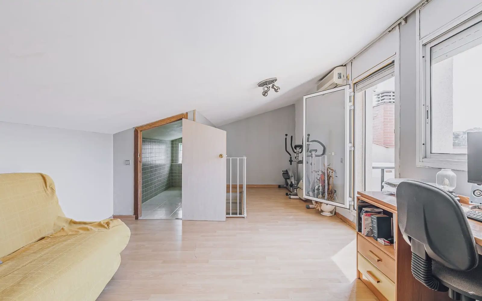 4 bedroom Villa for sale in Cervello with garage - € 565,000 (Ref: 9838695)