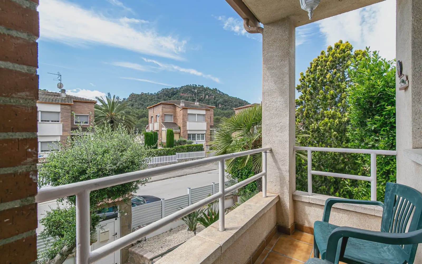 4 bedroom Villa for sale in Cervello with garage - € 565,000 (Ref: 9838695)
