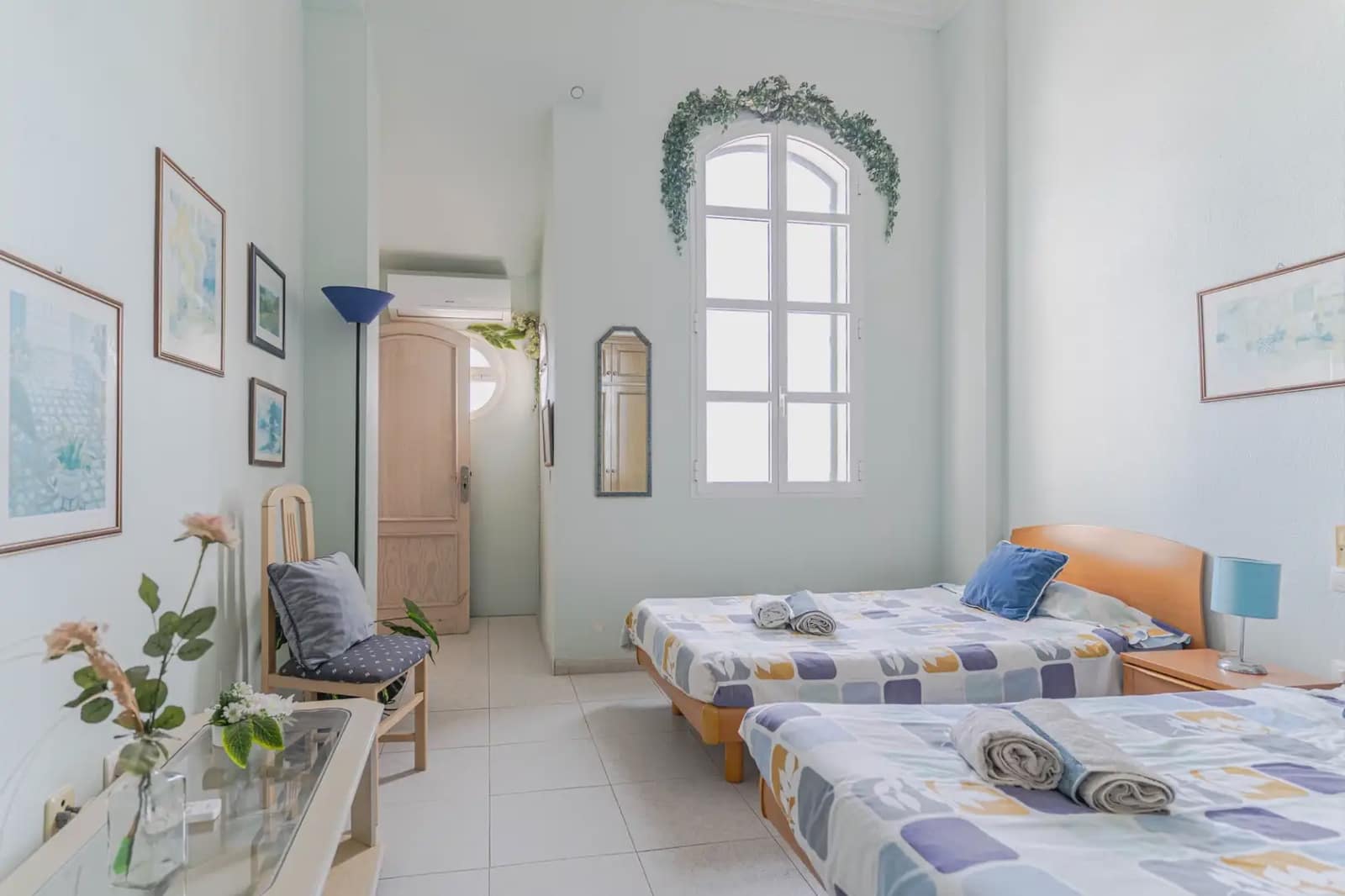 8 bedroom Villa for sale in Torrox with pool garage - € 1,100,000 (Ref: 9838696)