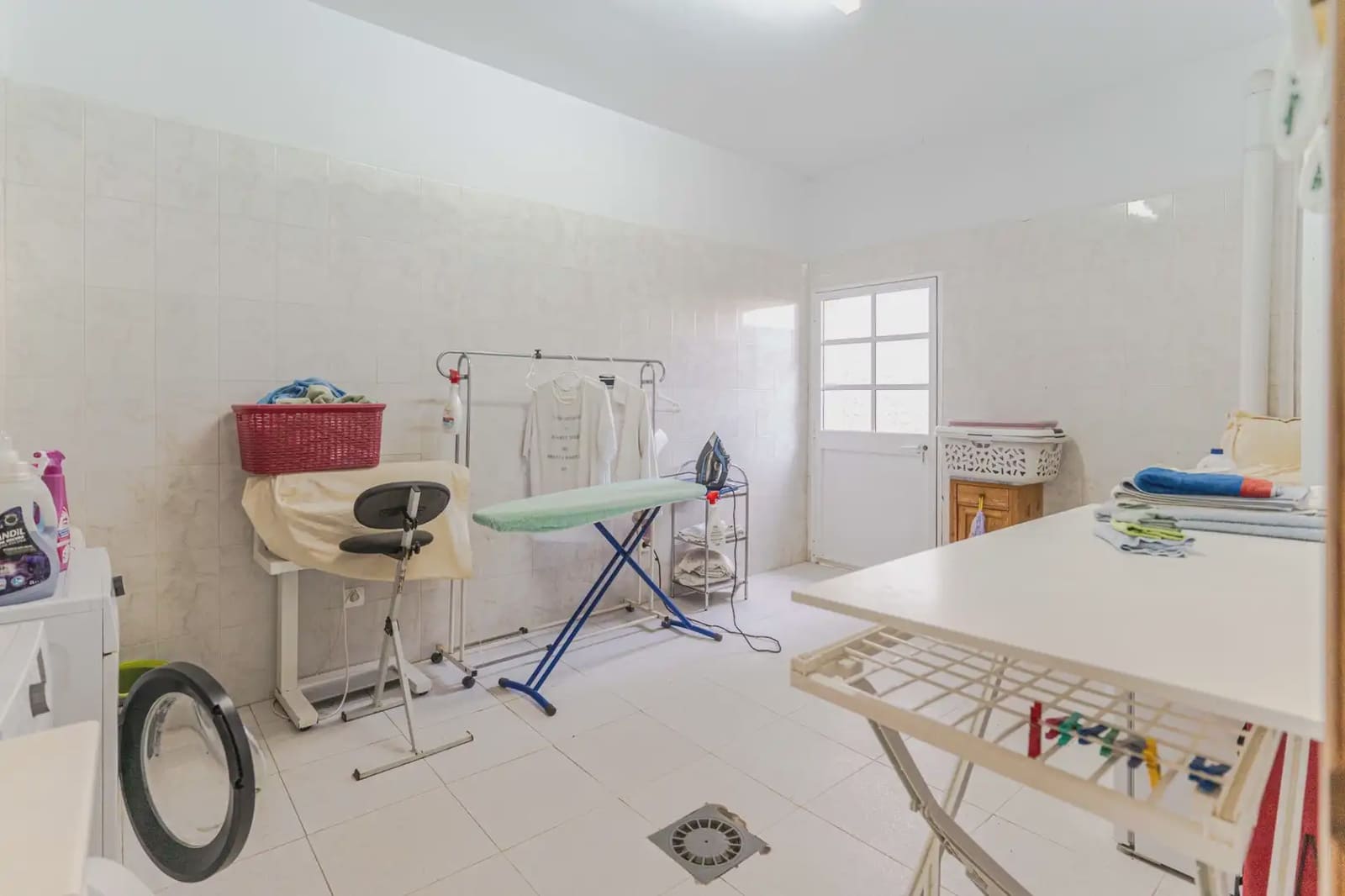 8 bedroom Villa for sale in Torrox with pool garage - € 1,100,000 (Ref: 9838696)