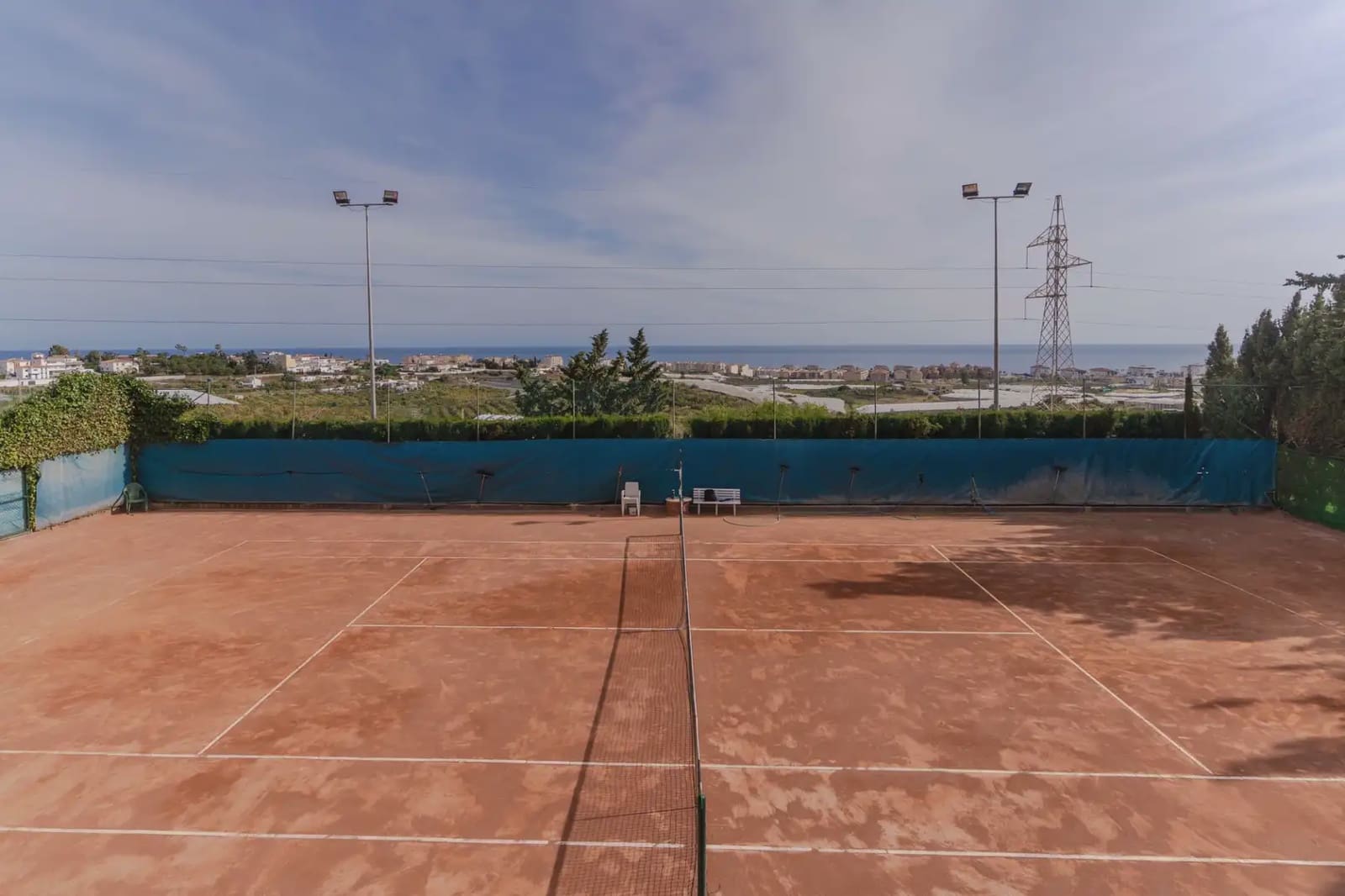 8 bedroom Villa for sale in Torrox with pool garage - € 1,100,000 (Ref: 9838696)