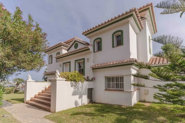 8 quarto Moradia para venda em Urbanización Santa Rosa, Torrox com piscina garagem - 1 100 000 € (Ref: 9838696)