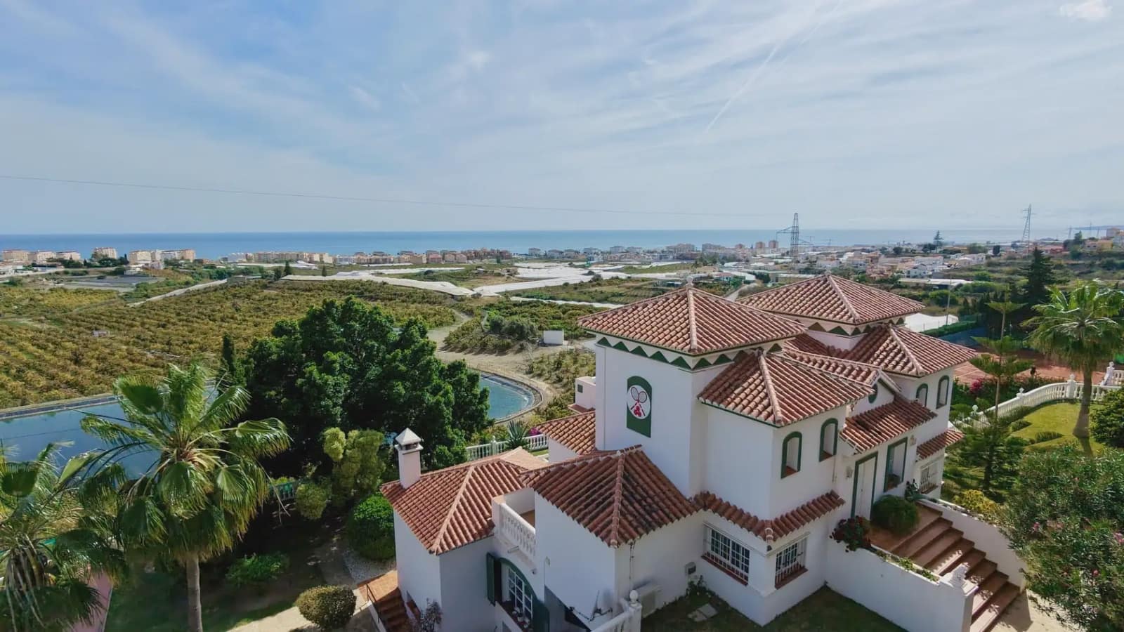 8 bedroom Villa for sale in Torrox with pool garage - € 1,100,000 (Ref: 9838696)