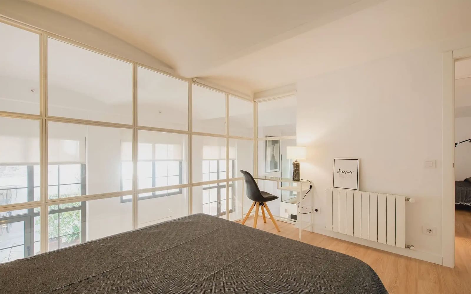 2 bedroom Loft for rent in Girona city - € 1,590 (Ref: 9844493)