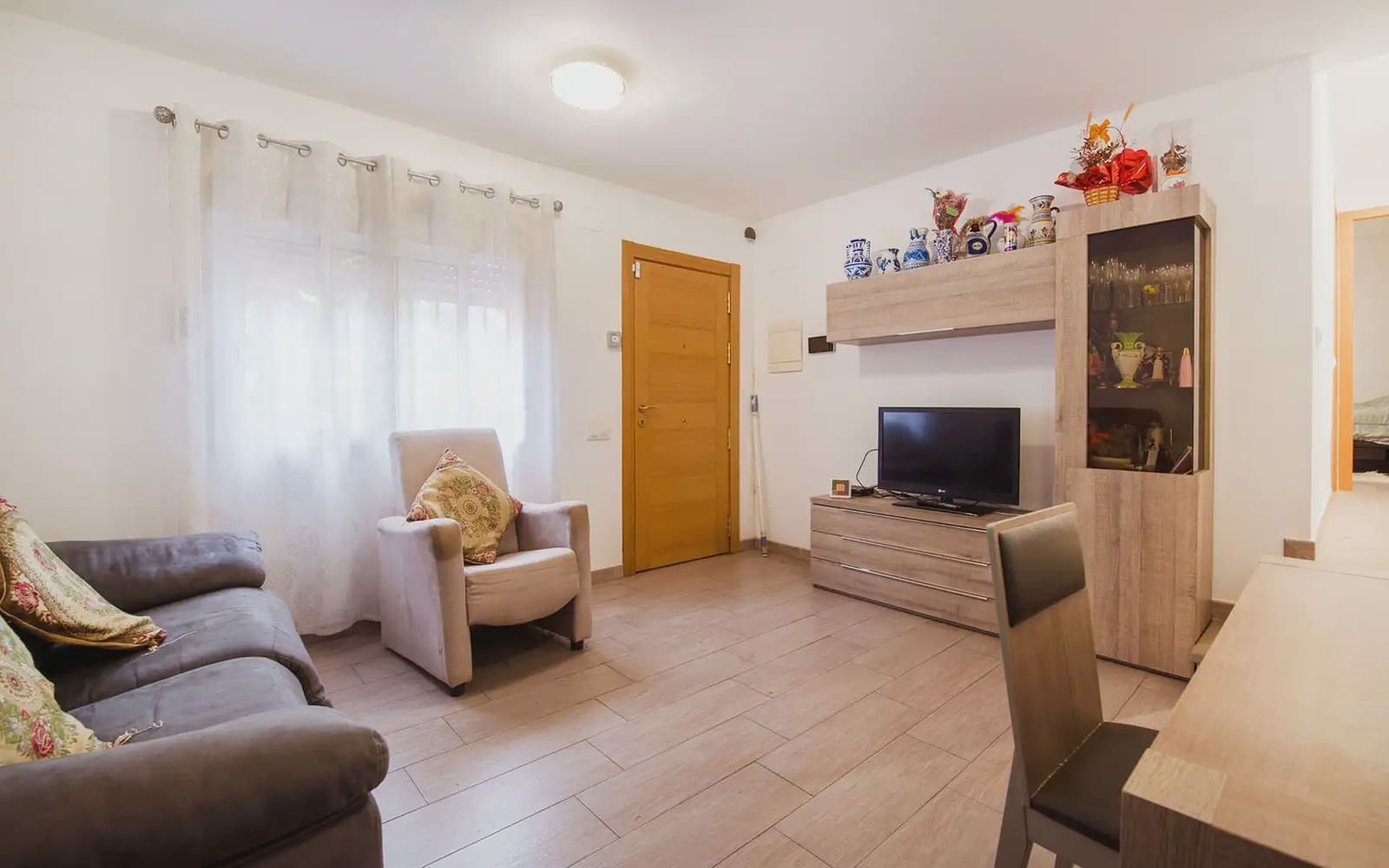 5 soveværelse Villa til salg i Sant Boi de Llobregat med garage - € 695.000 (Ref: 9854526)