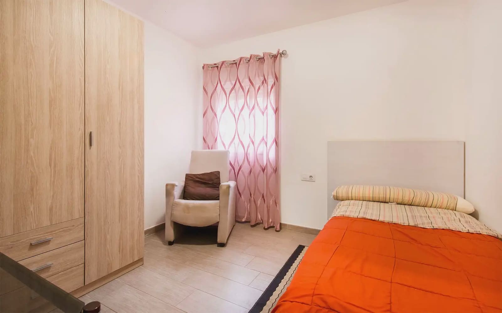 5 soveværelse Villa til salg i Sant Boi de Llobregat med garage - € 695.000 (Ref: 9854526)