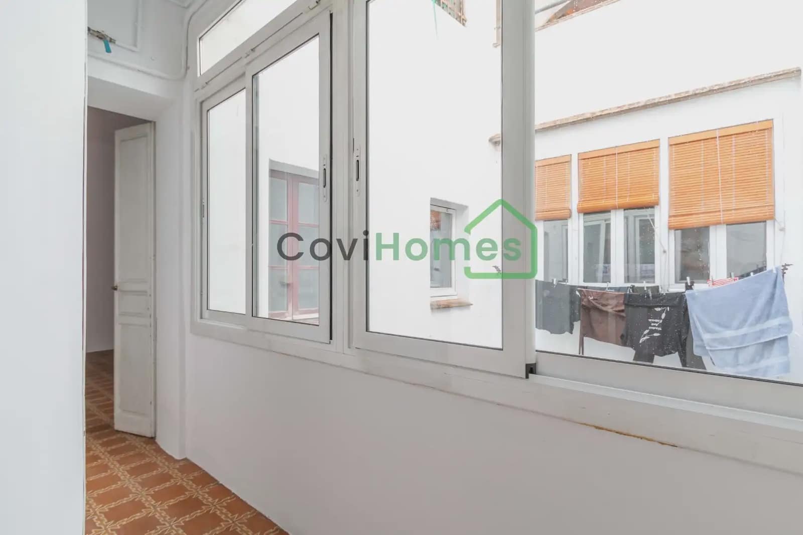 3 bedroom Penthouse for sale in Girona city - € 343,200 (Ref: 9854527)