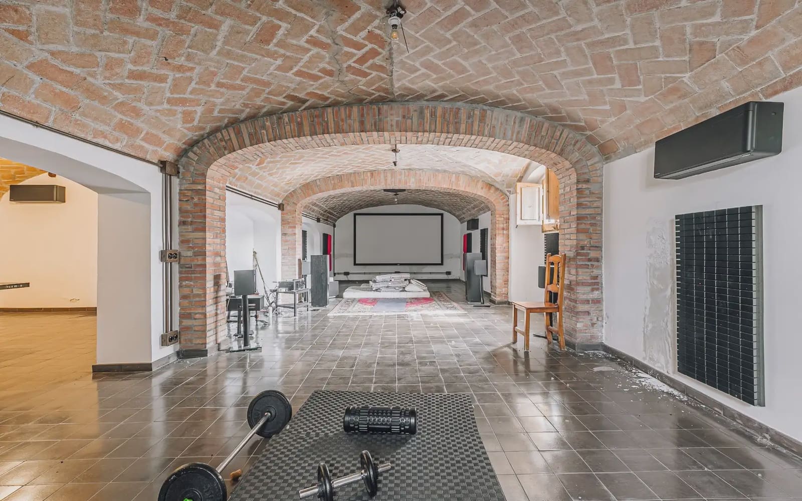 10 bedroom Finca/Country House for sale in Gelida with pool garage - € 1,490,000 (Ref: 9854635)