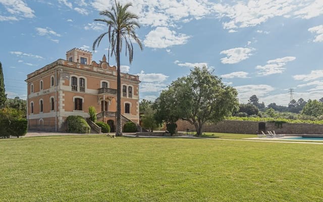 10 slaapkamer Finca/Landhuis te koop in Gelida met zwembad garage - € 1.490.000 (Ref: 9854635)
