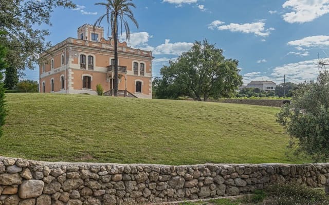 10 slaapkamer Finca/Landhuis te koop in Gelida met zwembad garage - € 1.490.000 (Ref: 9854635)
