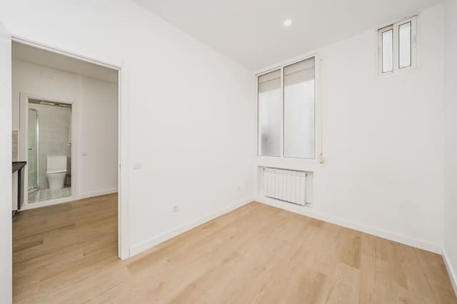 1 quarto Apartamento para venda em Universidad, Madrid cidade - 319 000 € (Ref: 9861208)