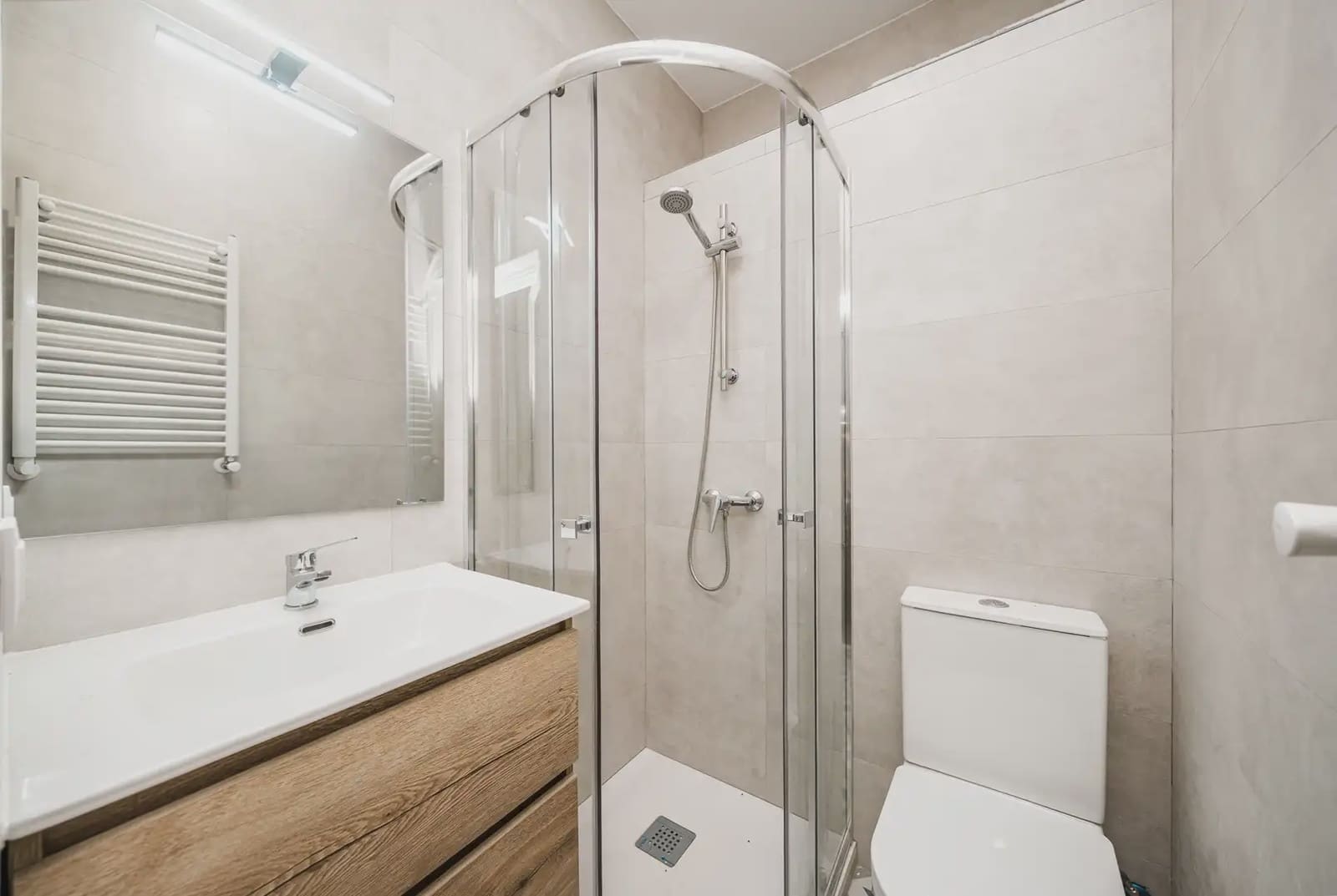 1 quarto Apartamento para venda em Madrid cidade - 319 000 € (Ref: 9861208)