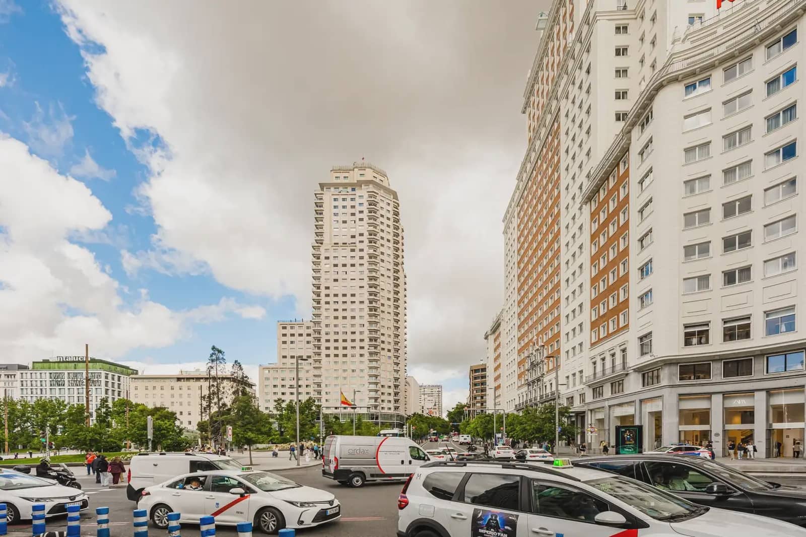 1 quarto Apartamento para venda em Madrid cidade - 319 000 € (Ref: 9861208)