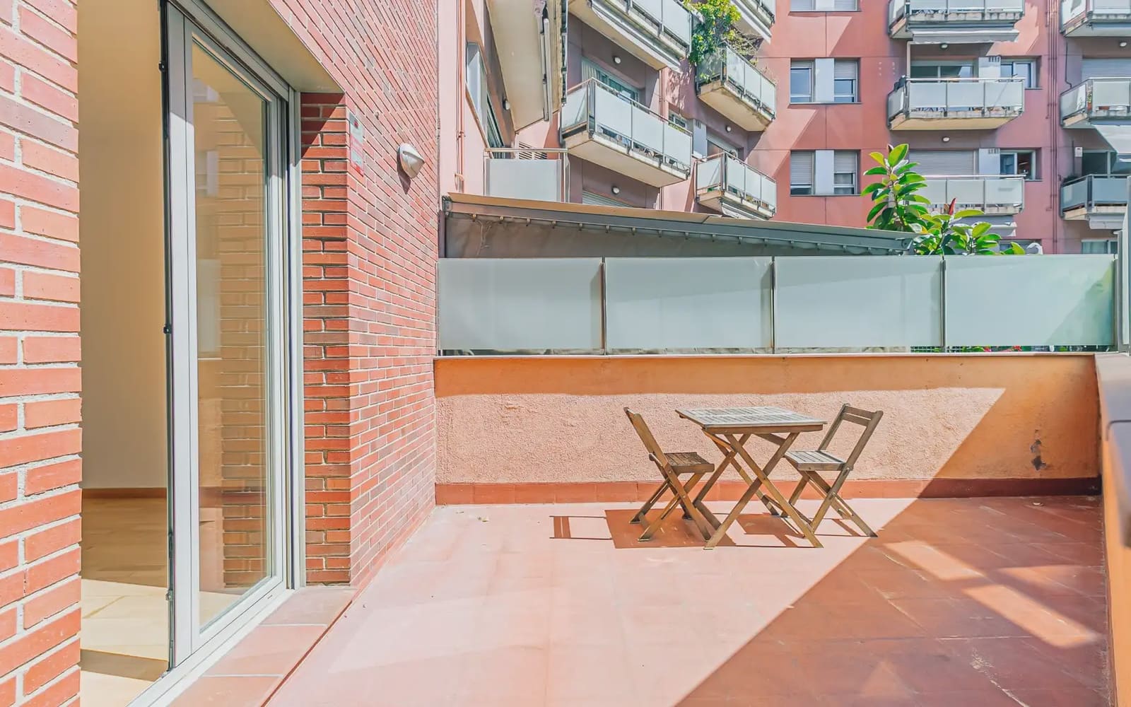 3 soveværelse Lejlighed til salg i Barcelona by med garage - € 790.000 (Ref: 9863444)