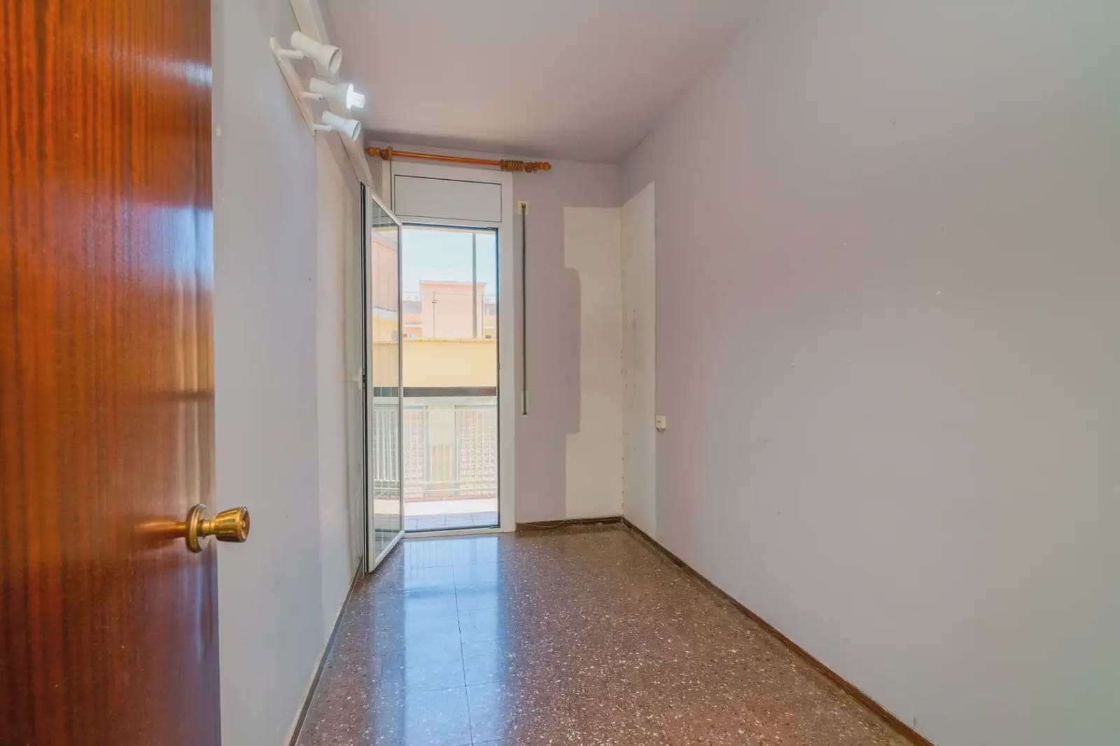 4 slaapkamer Flat te koop in Barcelona stad - € 640.000 (Ref: 9863854)