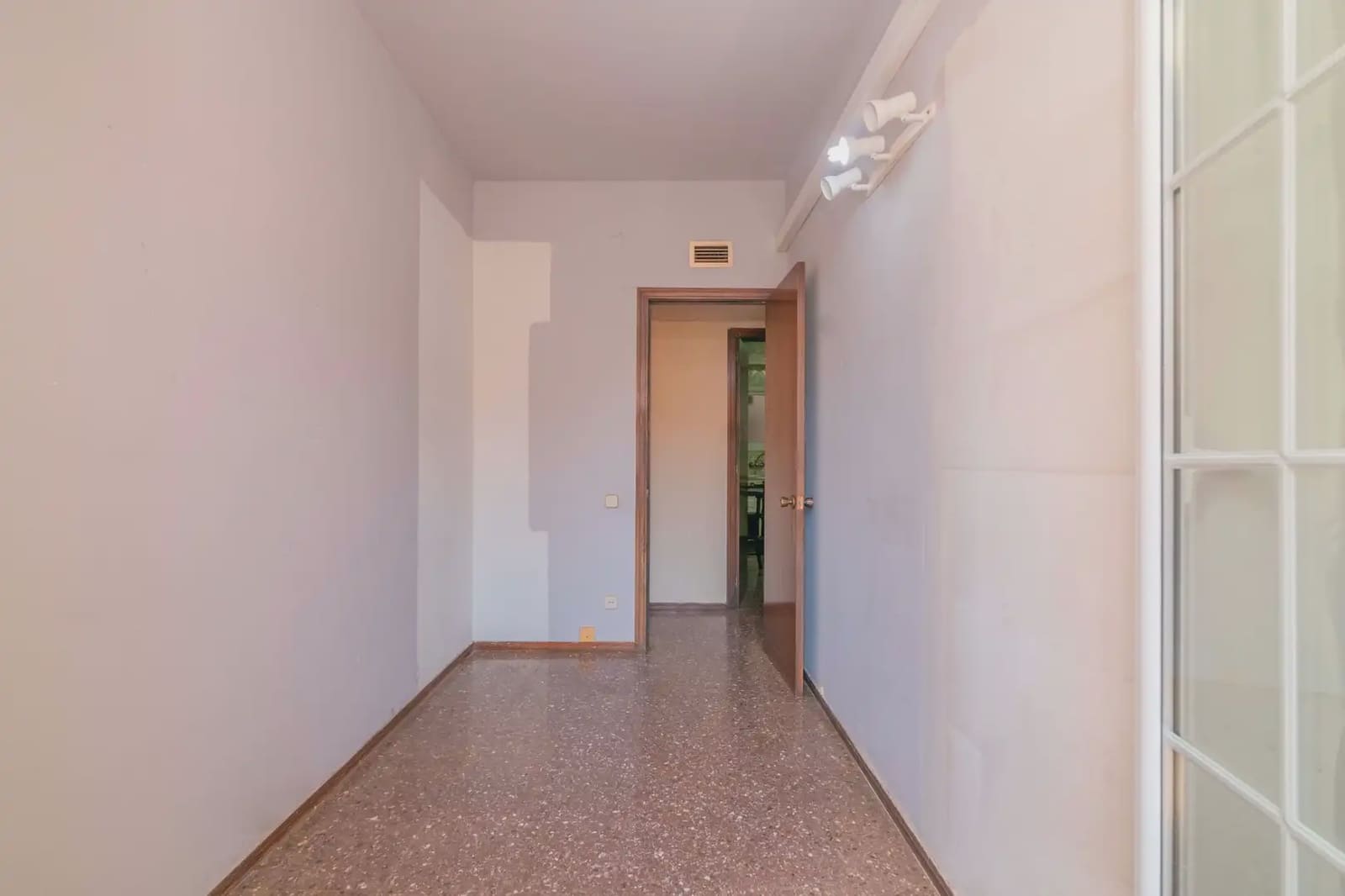 4 slaapkamer Flat te koop in Barcelona stad - € 640.000 (Ref: 9863854)