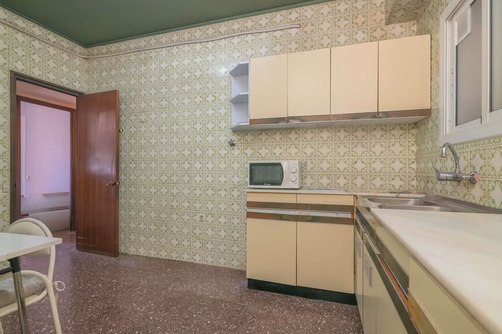 4 slaapkamer Flat te koop in Barcelona stad - € 640.000 (Ref: 9863854)