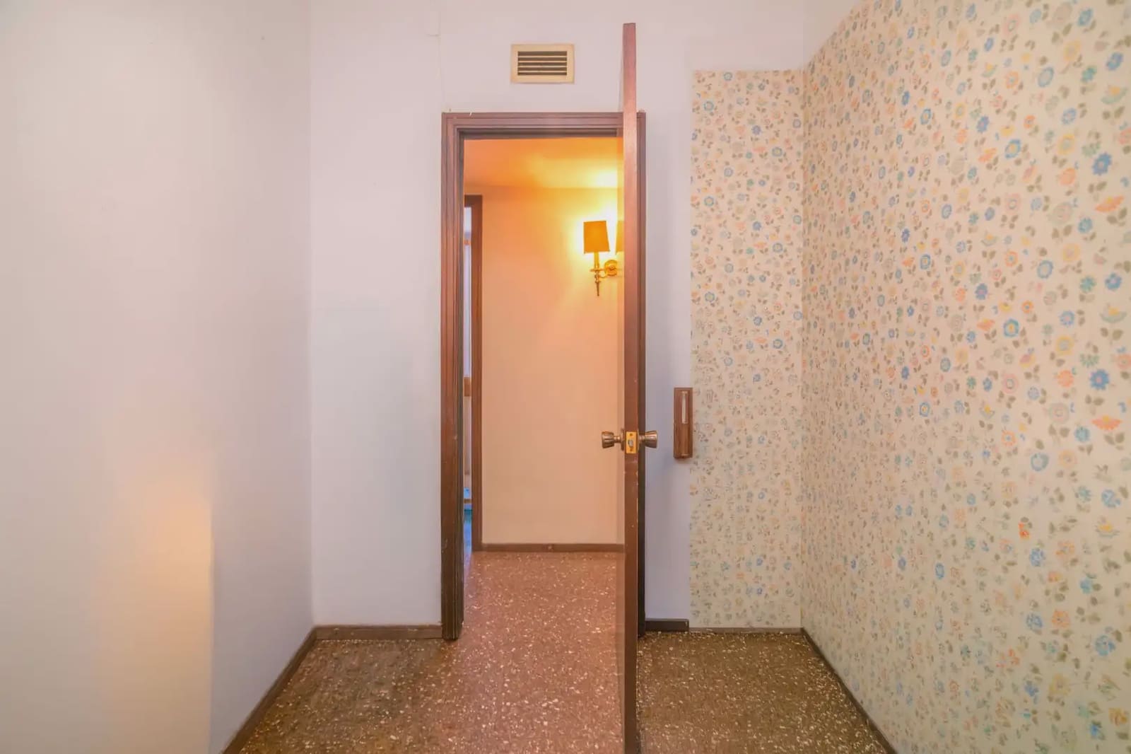 4 slaapkamer Flat te koop in Barcelona stad - € 640.000 (Ref: 9863854)