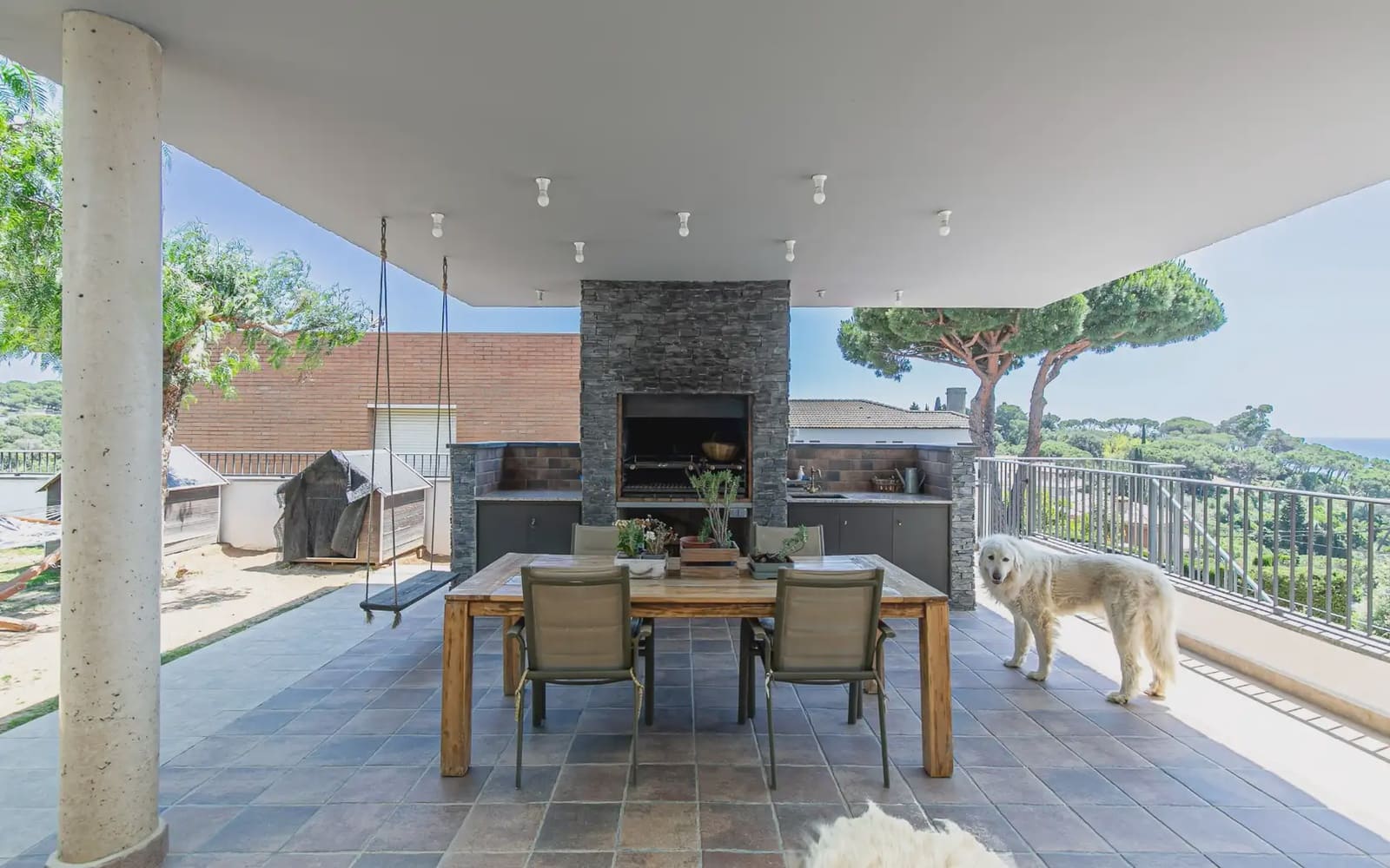 5 bedroom Villa for sale in Caldes d'Estrac with garage - € 1,190,000 (Ref: 9867502)