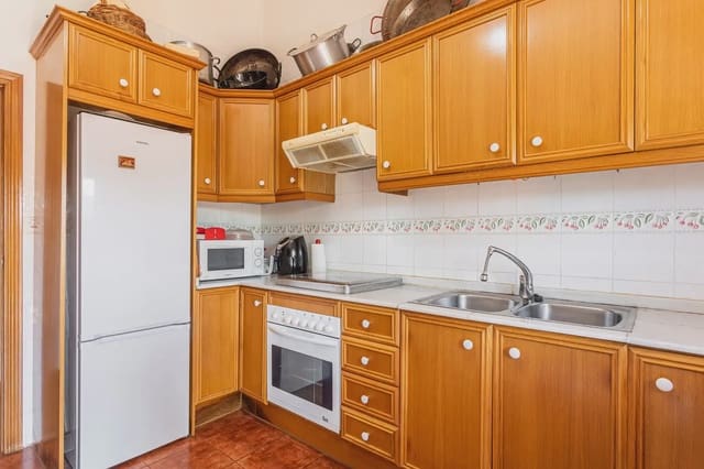 4 sovrum Villa till salu i La Pobla de Vallbona - 359 000 € (Ref: 9867942)