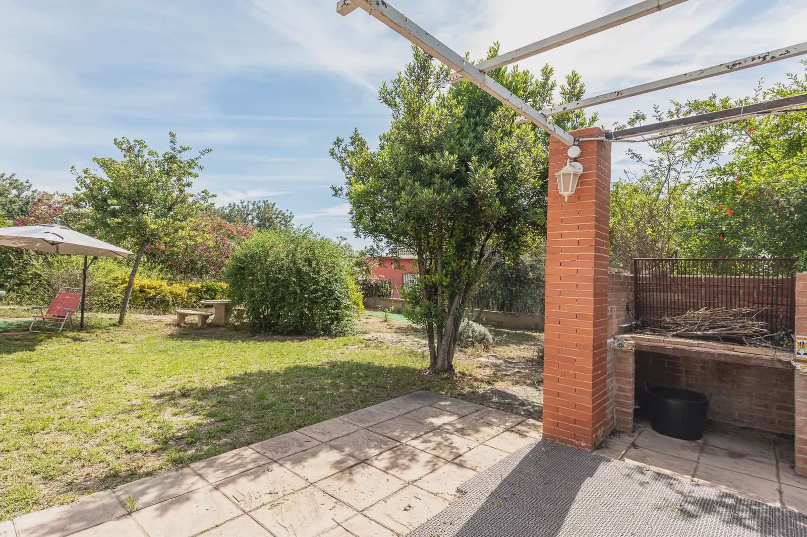 4 sovrum Villa till salu i La Pobla de Vallbona - 359 000 € (Ref: 9867942)