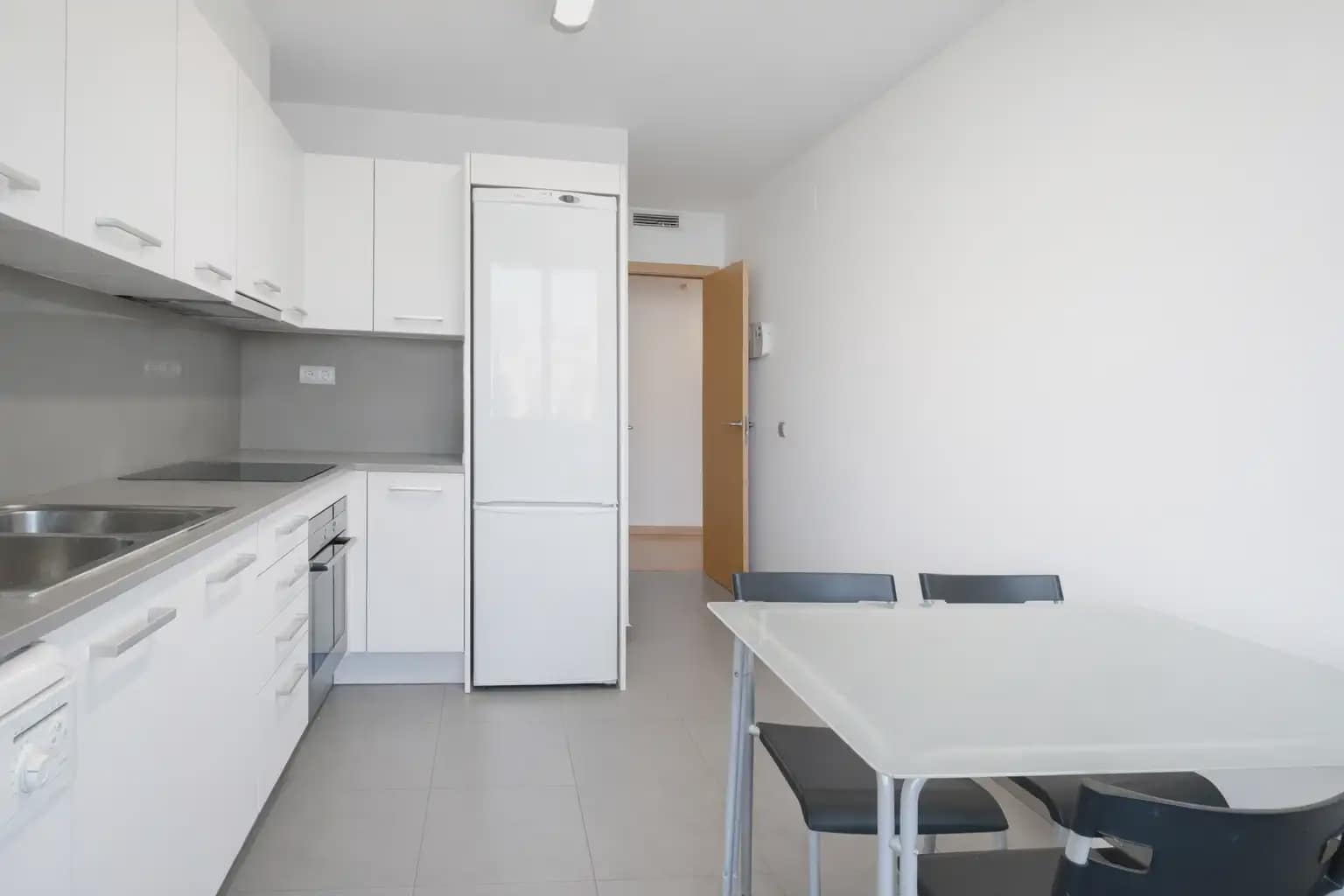 Piso de 2 habitaciones en Barcelona ciudad en alquiler con piscina garaje - 1.991 € (Ref: 9872427)