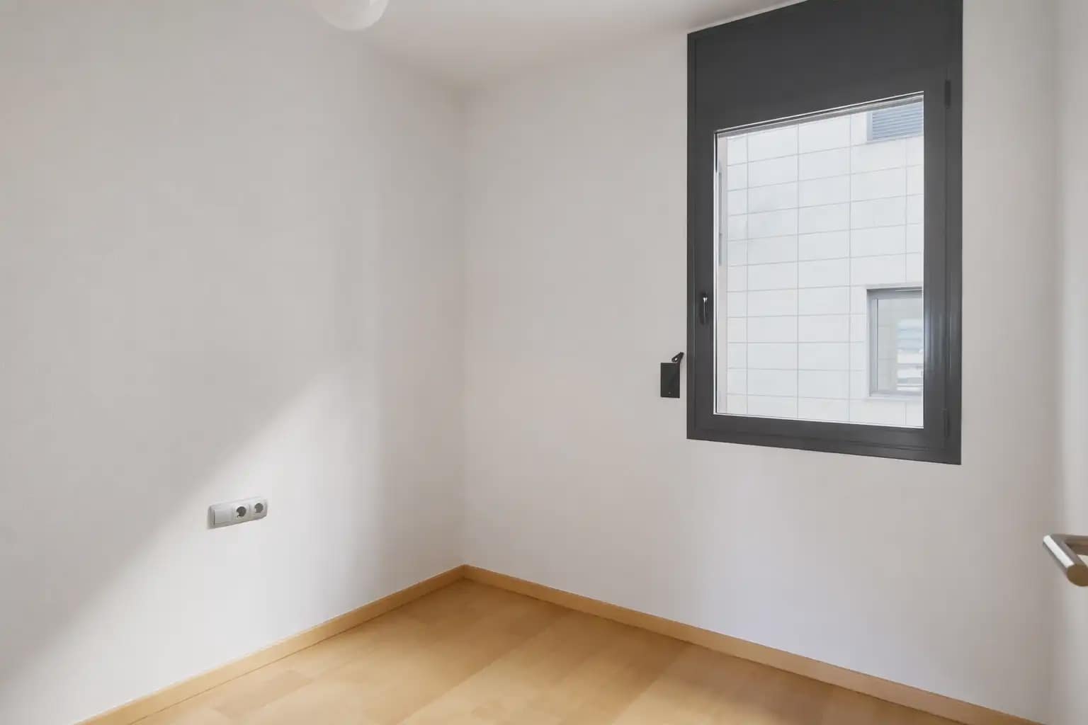 Piso de 2 habitaciones en Barcelona ciudad en alquiler con piscina garaje - 1.991 € (Ref: 9872427)