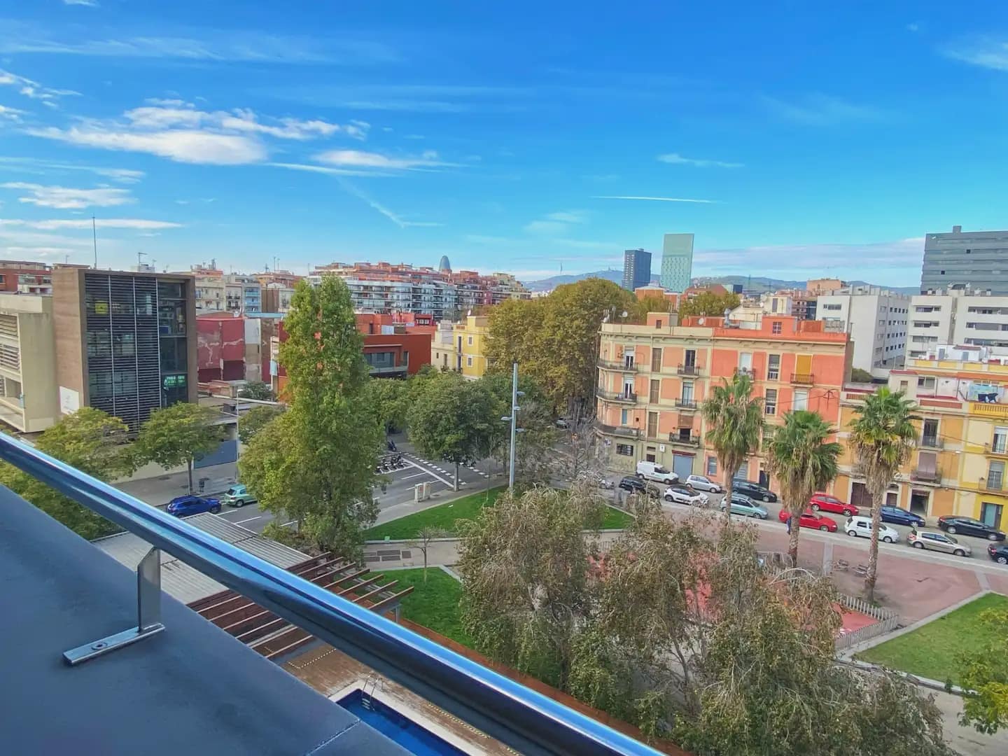 Piso de 2 habitaciones en Barcelona ciudad en alquiler con piscina garaje - 1.991 € (Ref: 9872427)