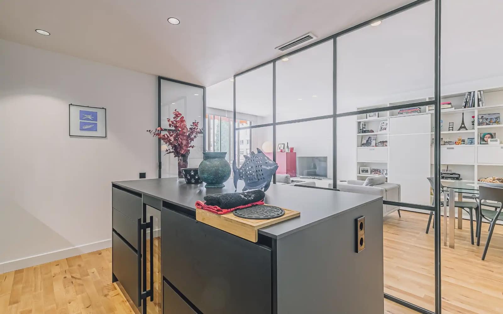 3 slaapkamer Flat te koop in Barcelona stad - € 850.000 (Ref: 9877471)