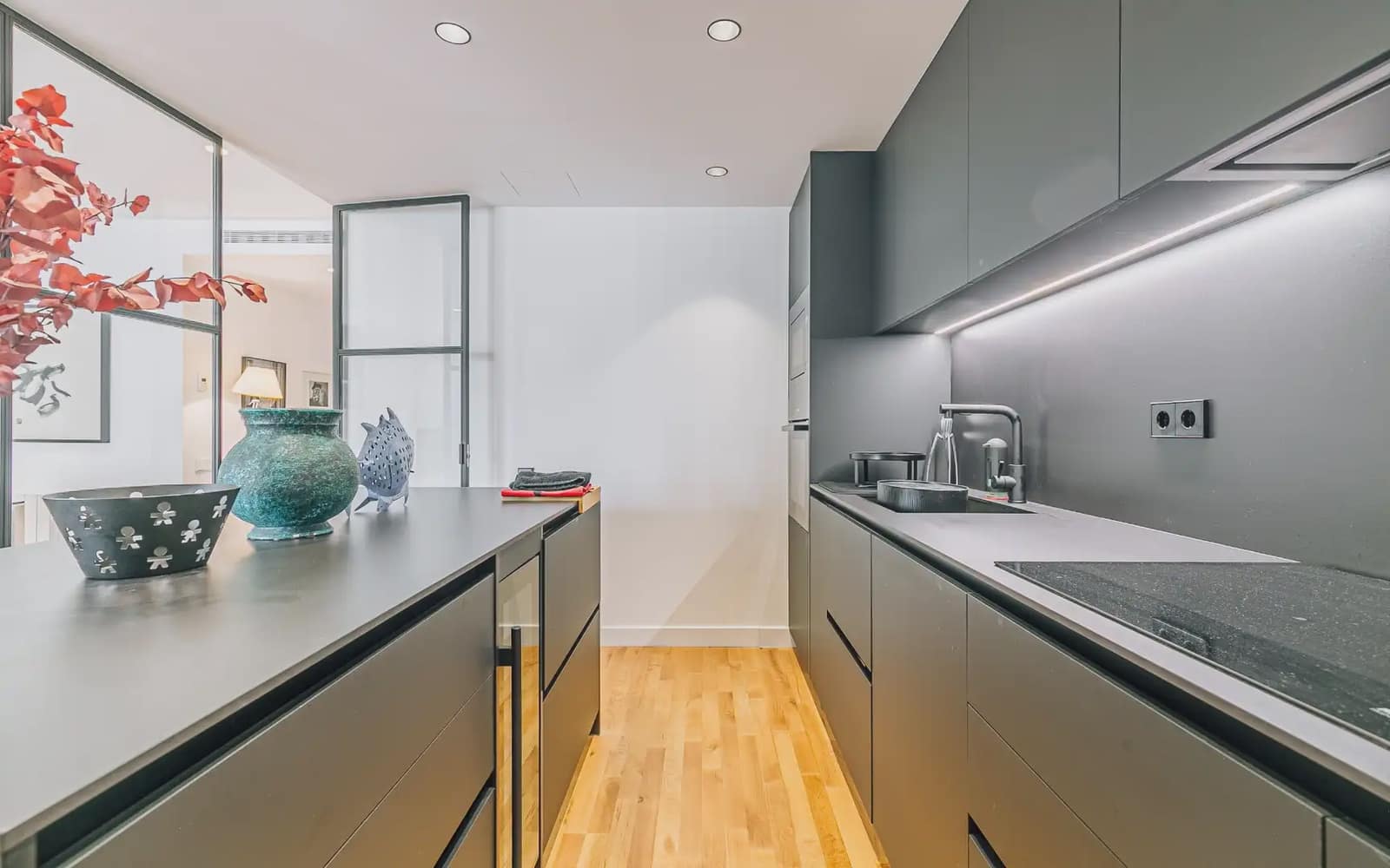 3 slaapkamer Flat te koop in Barcelona stad - € 850.000 (Ref: 9877471)