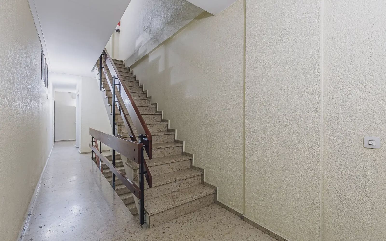 3 slaapkamer Flat te koop in Barcelona stad - € 850.000 (Ref: 9877471)