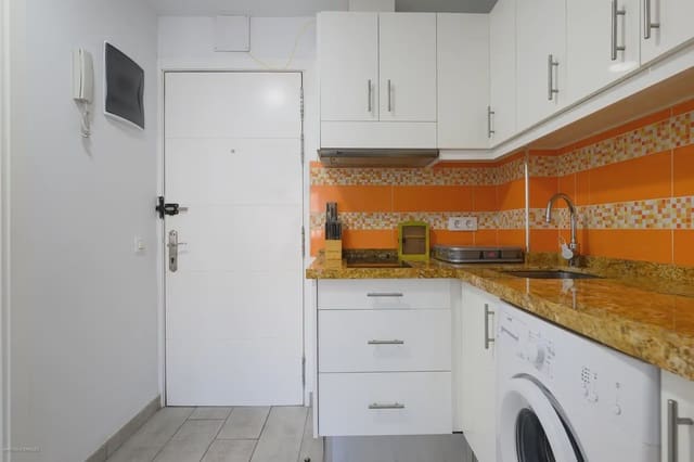 1 makuuhuone Asunto vuokrattavana paikassa Santa Catalina - Canteras, Las Palmas de Gran Canaria - 800 € (Ref: 9877472)