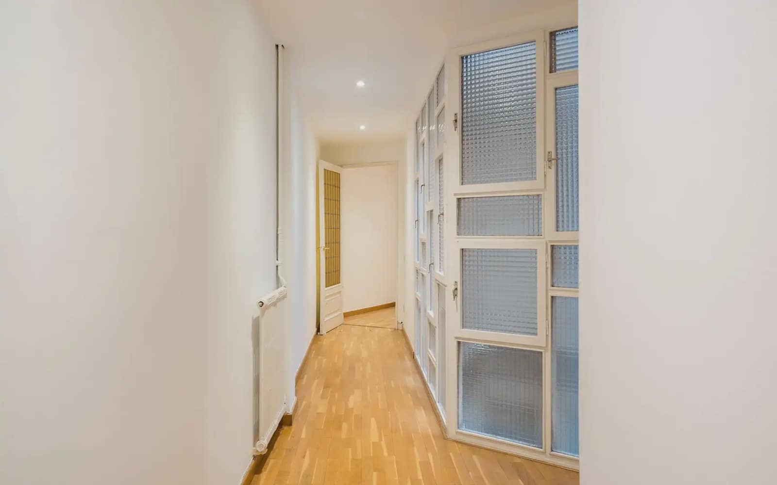 4 makuuhuone Asunto myytävänä paikassa Barcelona kaupunki mukana 
autotalli - 990 000 € (Ref: 9885220)