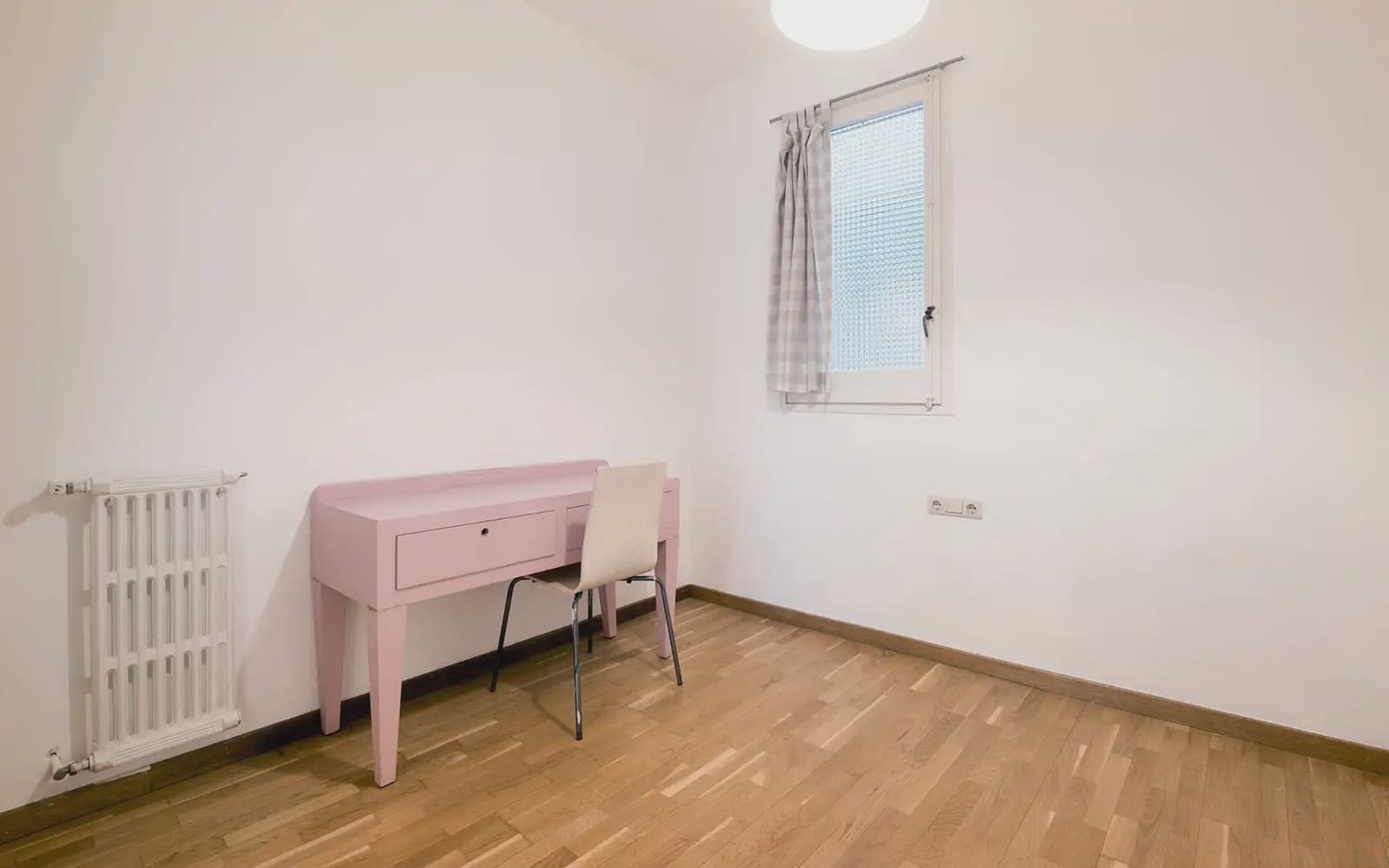 4 makuuhuone Asunto myytävänä paikassa Barcelona kaupunki mukana 
autotalli - 990 000 € (Ref: 9885220)
