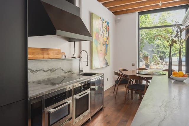 5 soveværelse Villa til salg i El Putxet i El Farró, Barcelona by med swimmingpool - € 2.600.000 (Ref: 9889061)