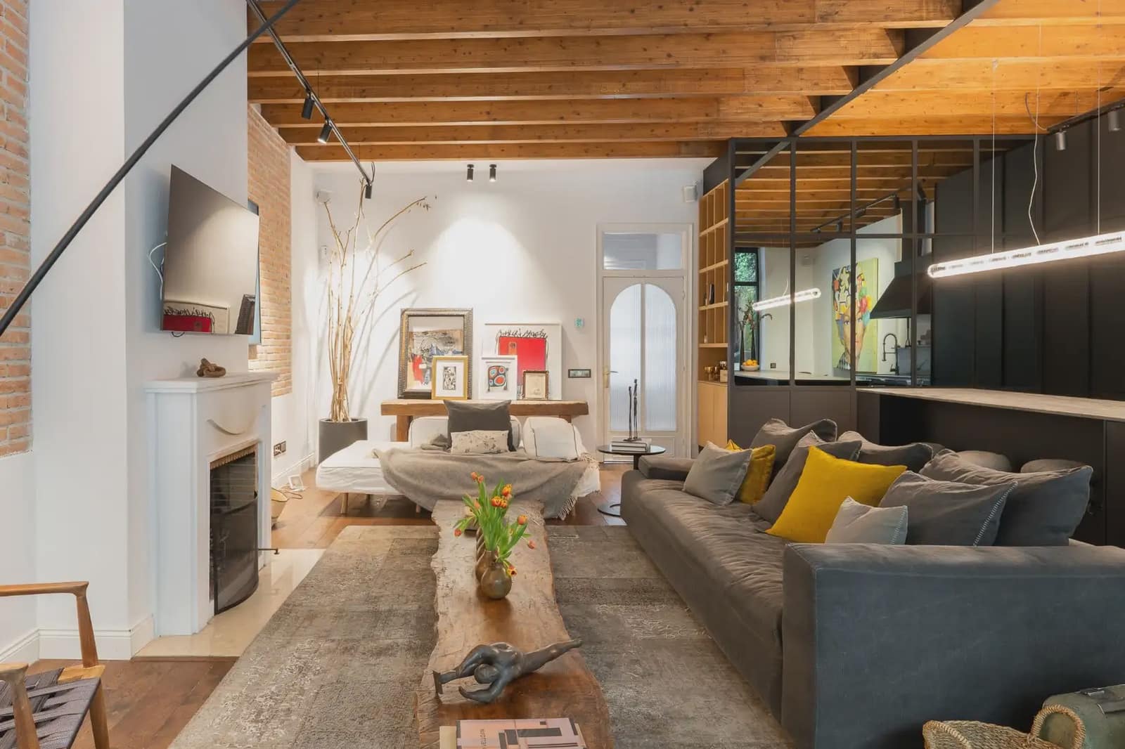 5 soveværelse Villa til salg i Barcelona by med swimmingpool - € 2.600.000 (Ref: 9889061)