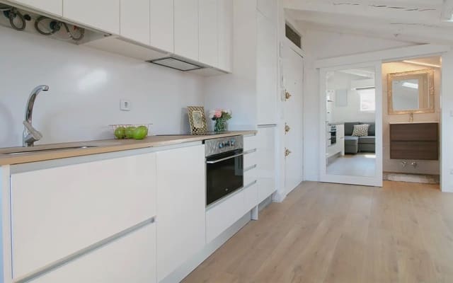 1 soverom Studio til leie i Embajadores, Madrid by - € 850 (Ref: 9889170)