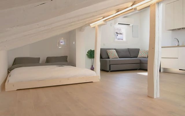 1 soverom Studio til leie i Embajadores, Madrid by - € 850 (Ref: 9889170)