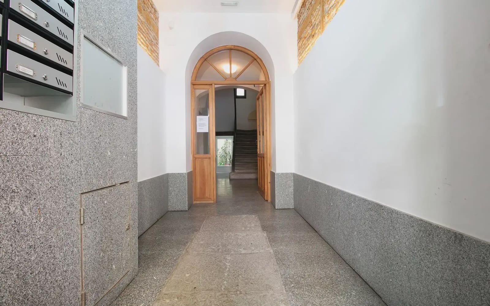 1 soverom Studio til leie i Madrid by - € 850 (Ref: 9889170)