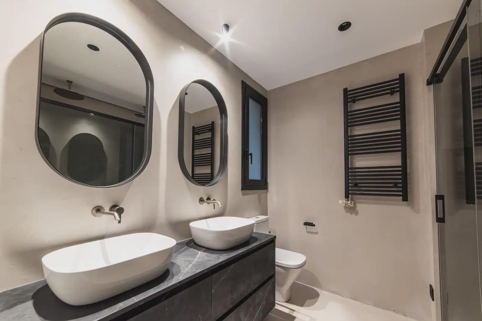 4 camera da letto Appartamento in vendita in Barcelona citta con garage - 1.695.000 € (Rif: 9890629)