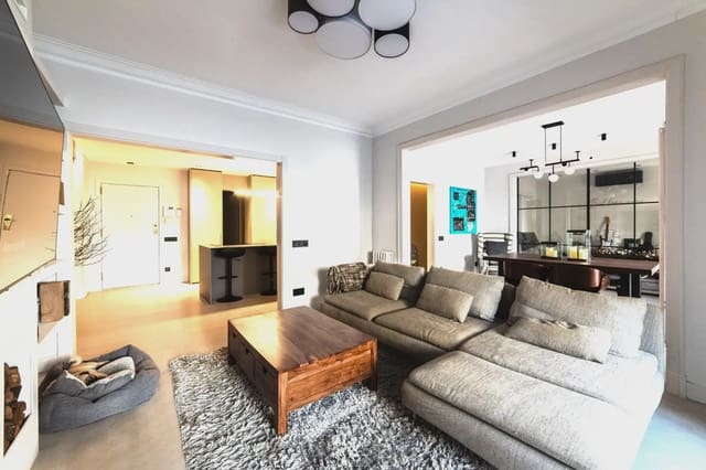 4 camera da letto Appartamento in vendita in L'Antiga Esquerra de L'Eixample, Barcelona città con garage - 1.695.000 € (Rif: 9890629)